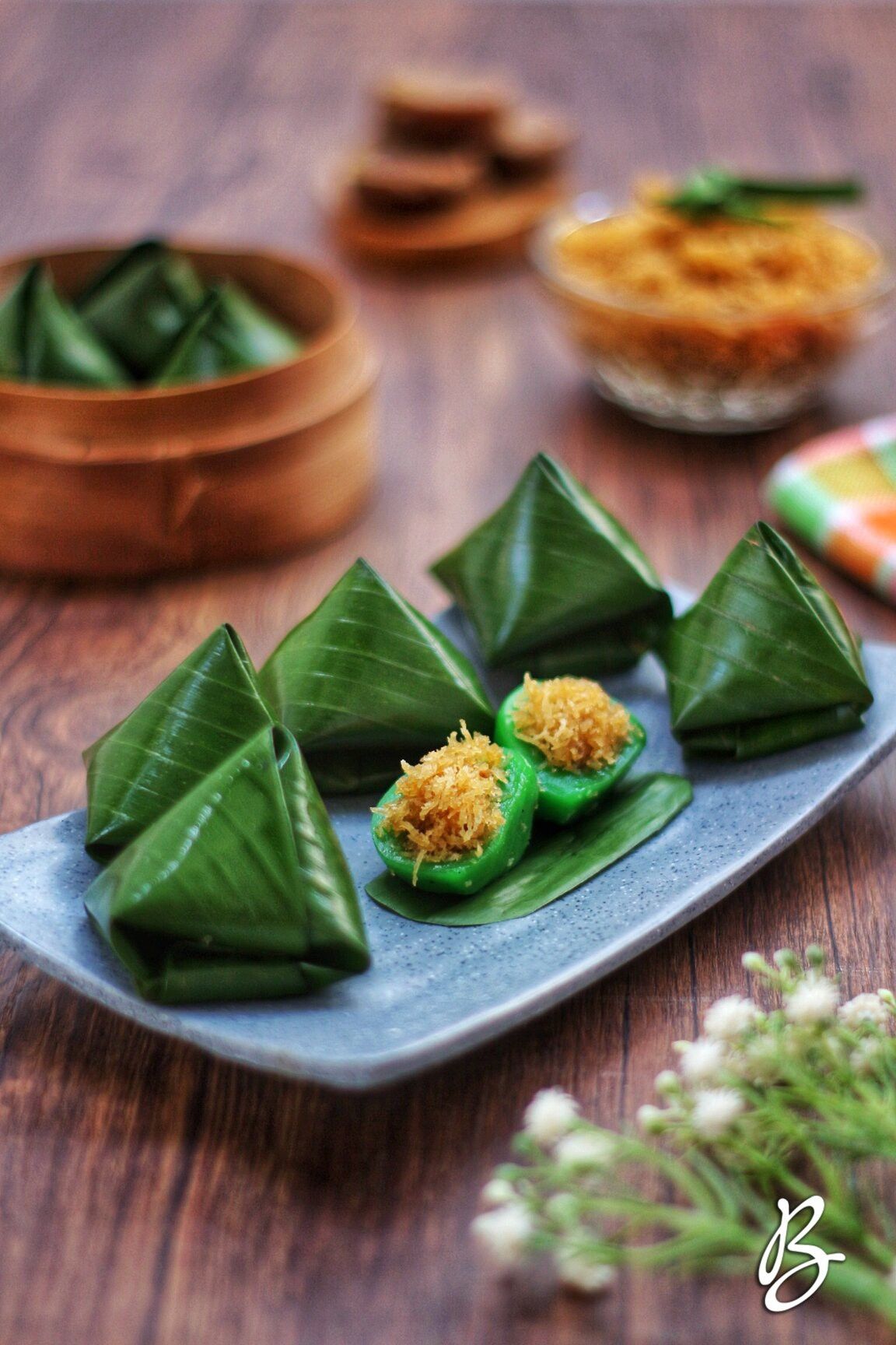 KUE BUGIS